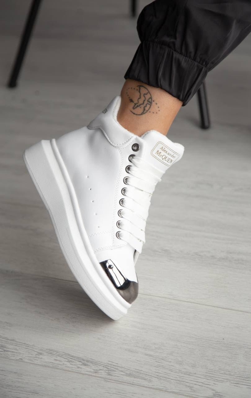 McQuen White