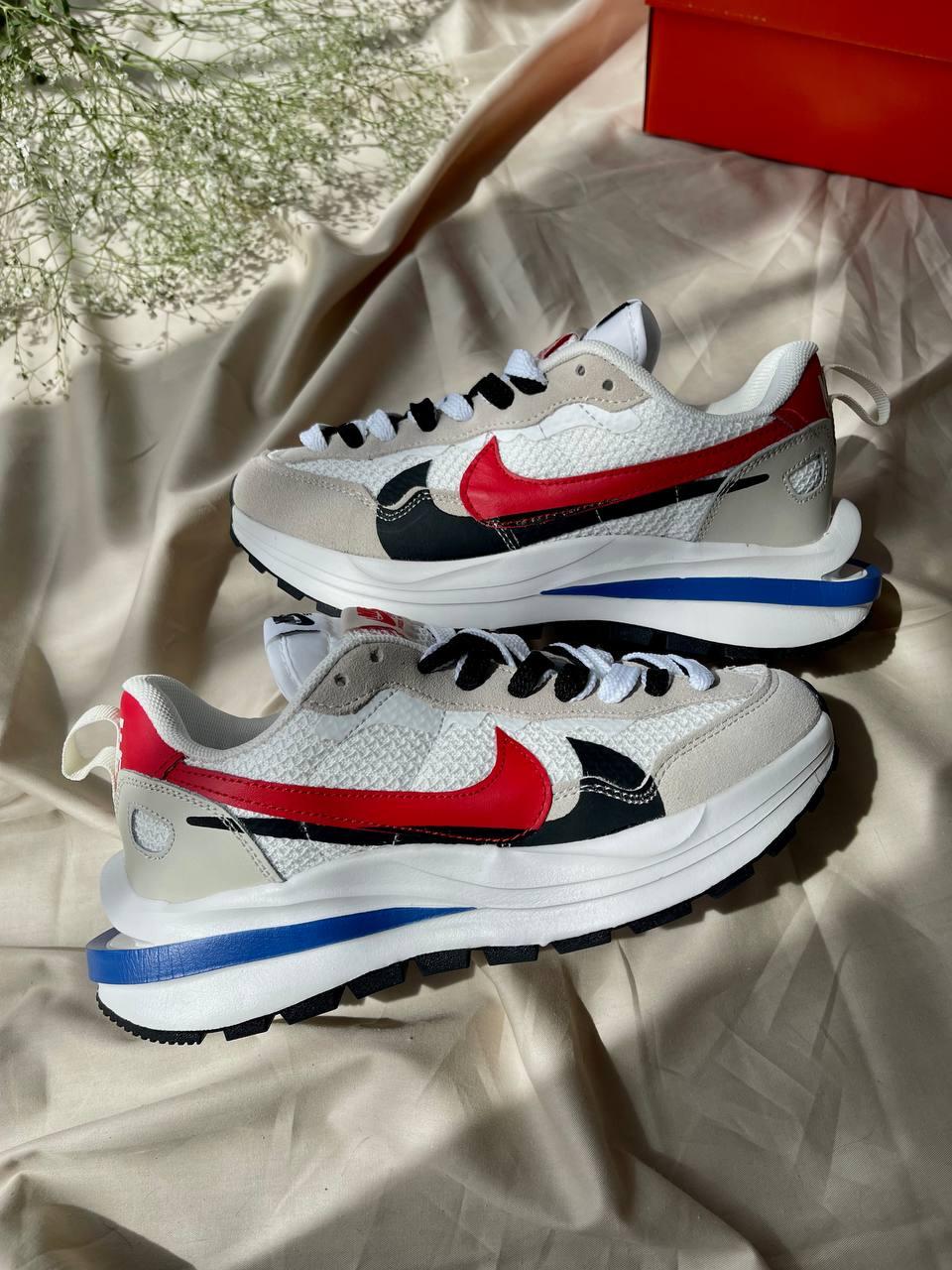 Nike VaporWaffle x Sacai White Red