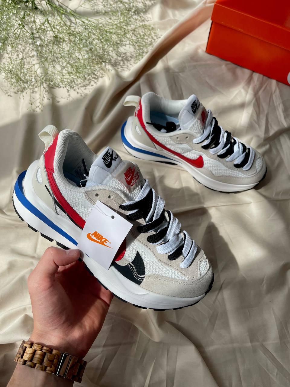 Nike VaporWaffle x Sacai White Red