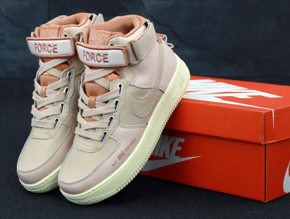 Nike Air Force 1 High Utility Pink 2