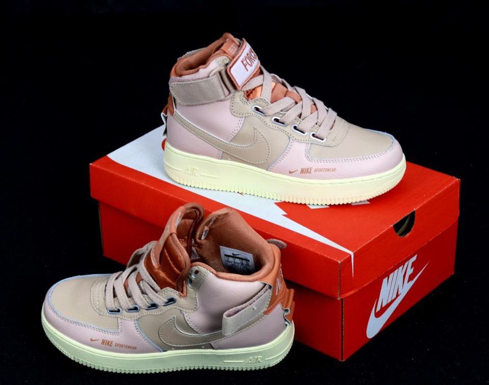 Nike Air Force 1 High Utility Pink 2