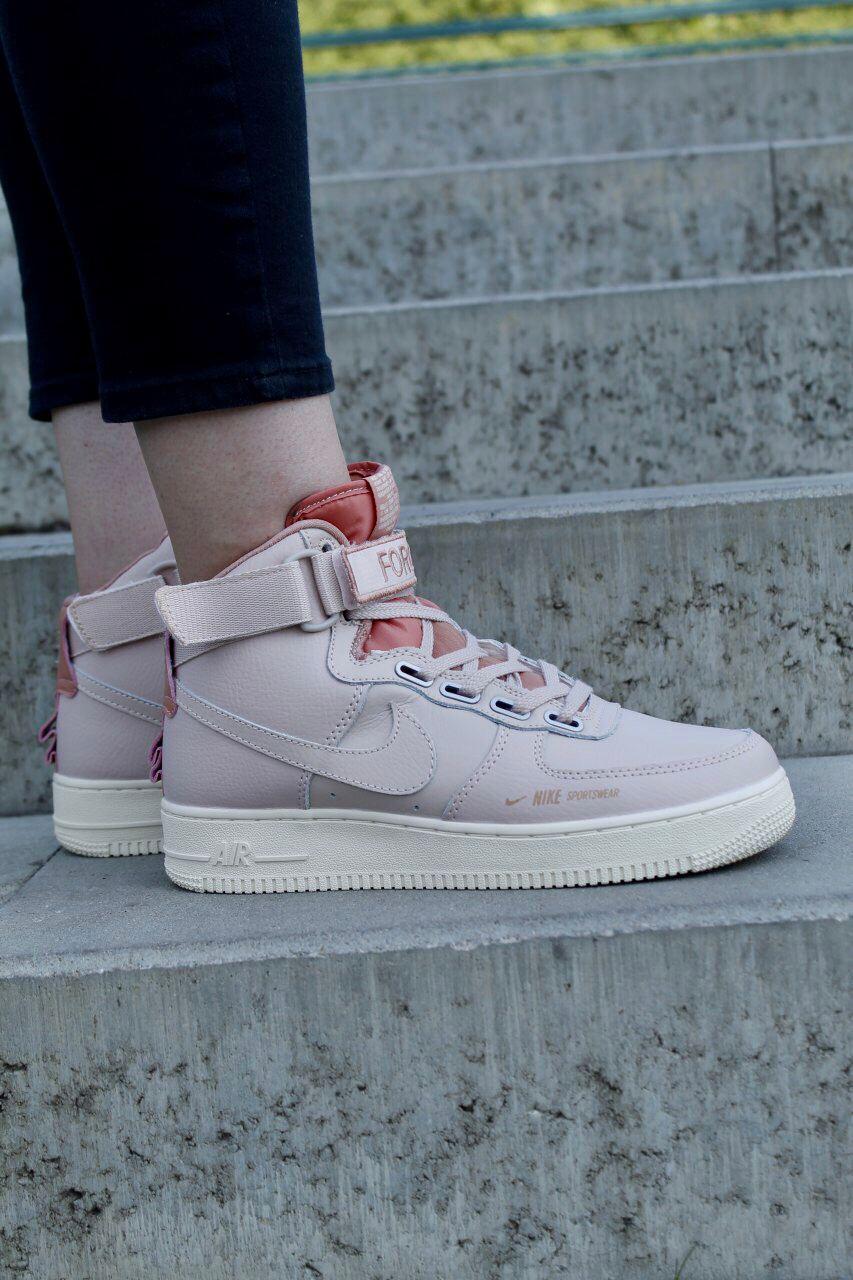Nike Air Force 1 High Utility Pink 2