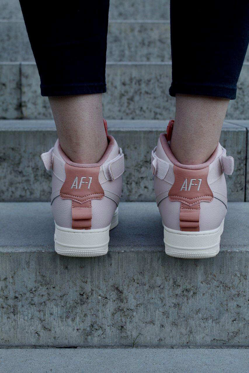 Nike Air Force 1 High Utility Pink 2