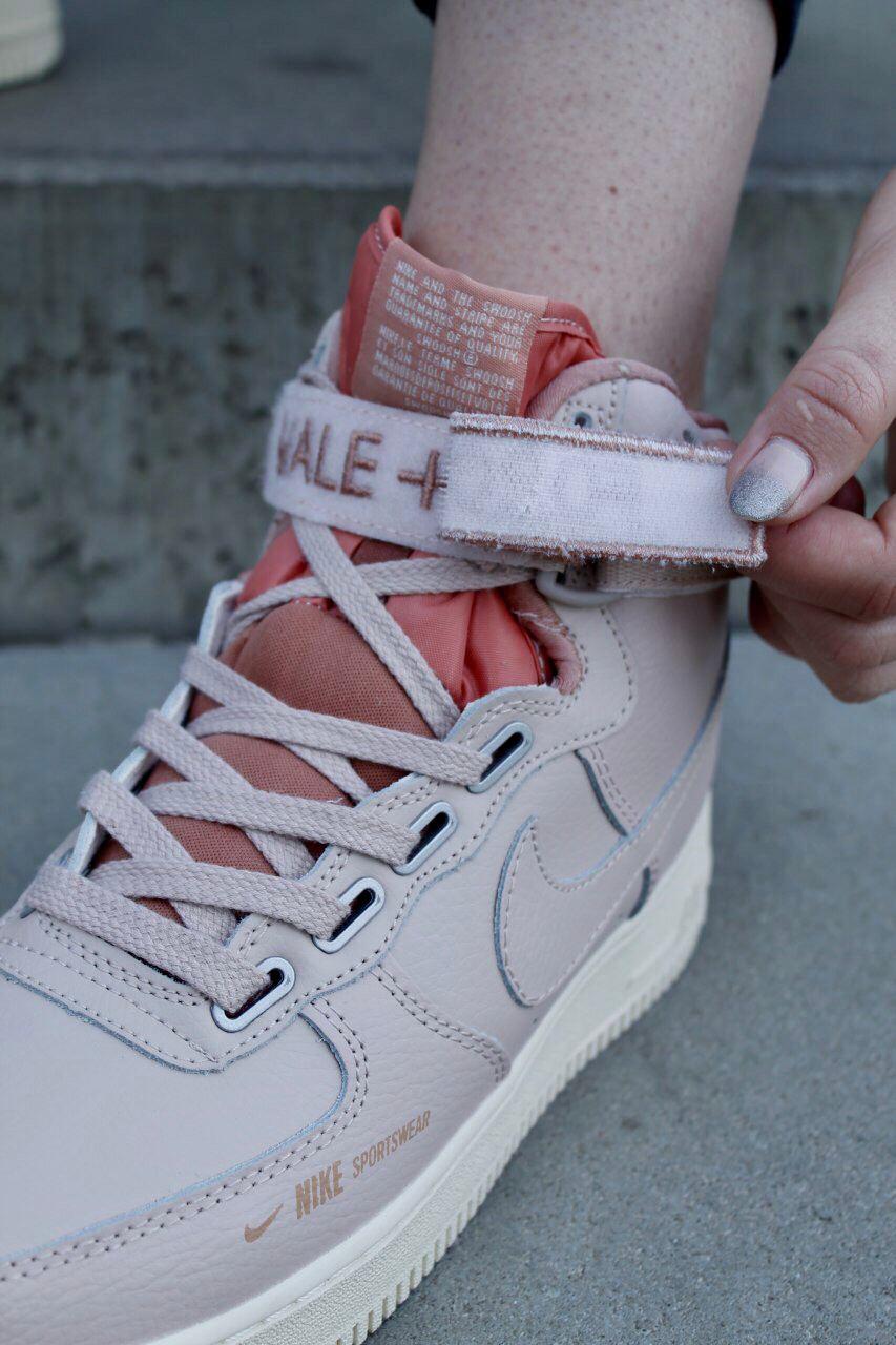 Nike Air Force 1 High Utility Pink 2