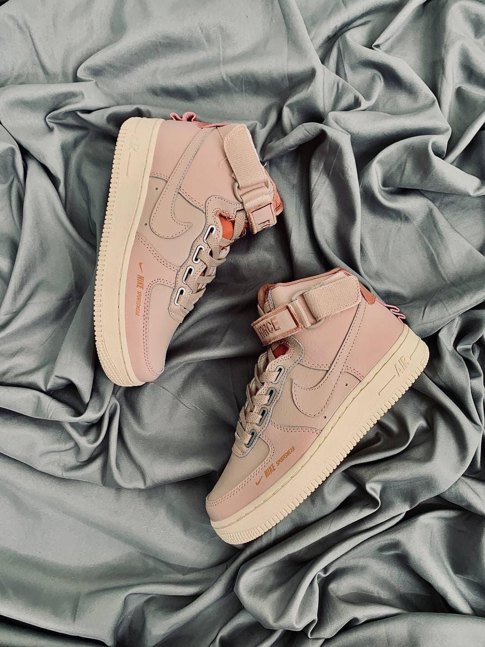 Nike Air Force 1 High Utility Pink 2