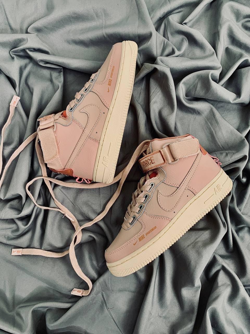 Nike Air Force 1 High Utility Pink 2