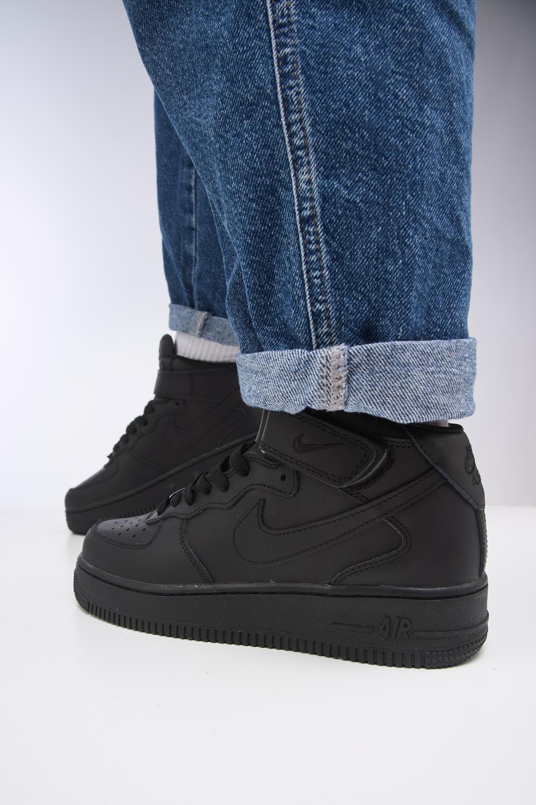Nike Air Force 1 High Fur Black
