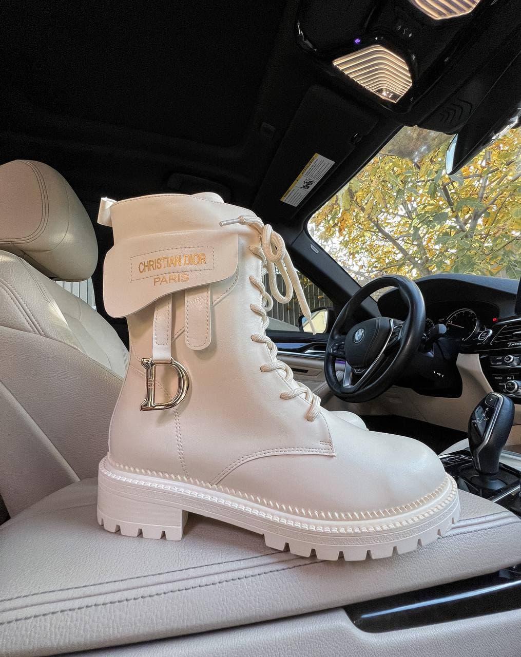 Dior Boots Beige