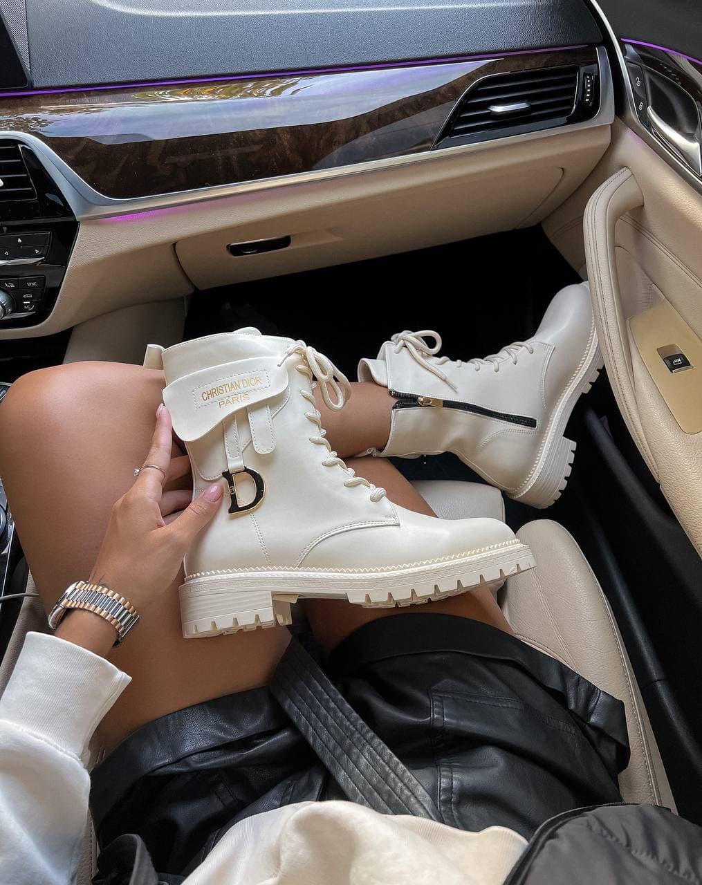 Dior Boots Beige