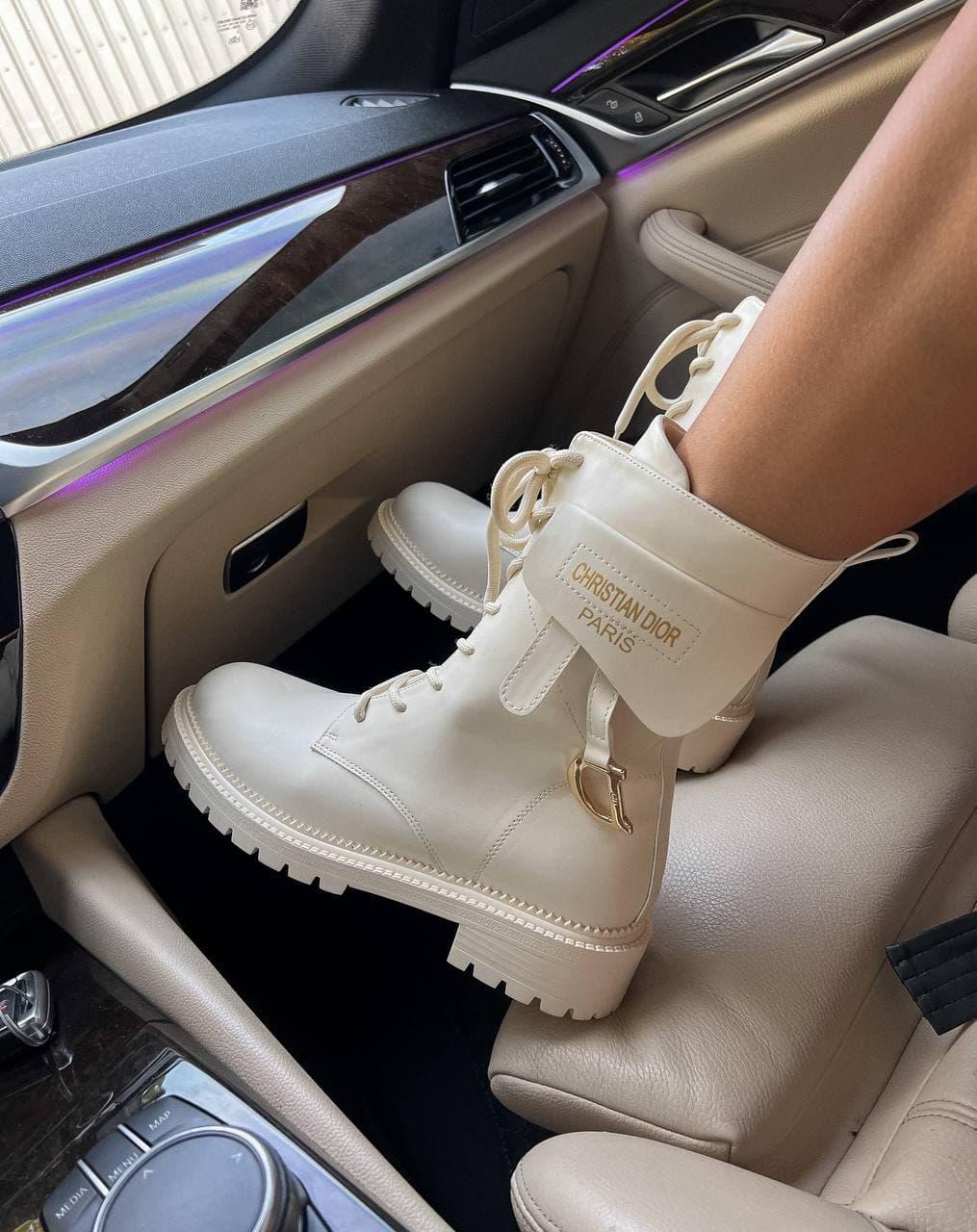 Dior Boots Beige