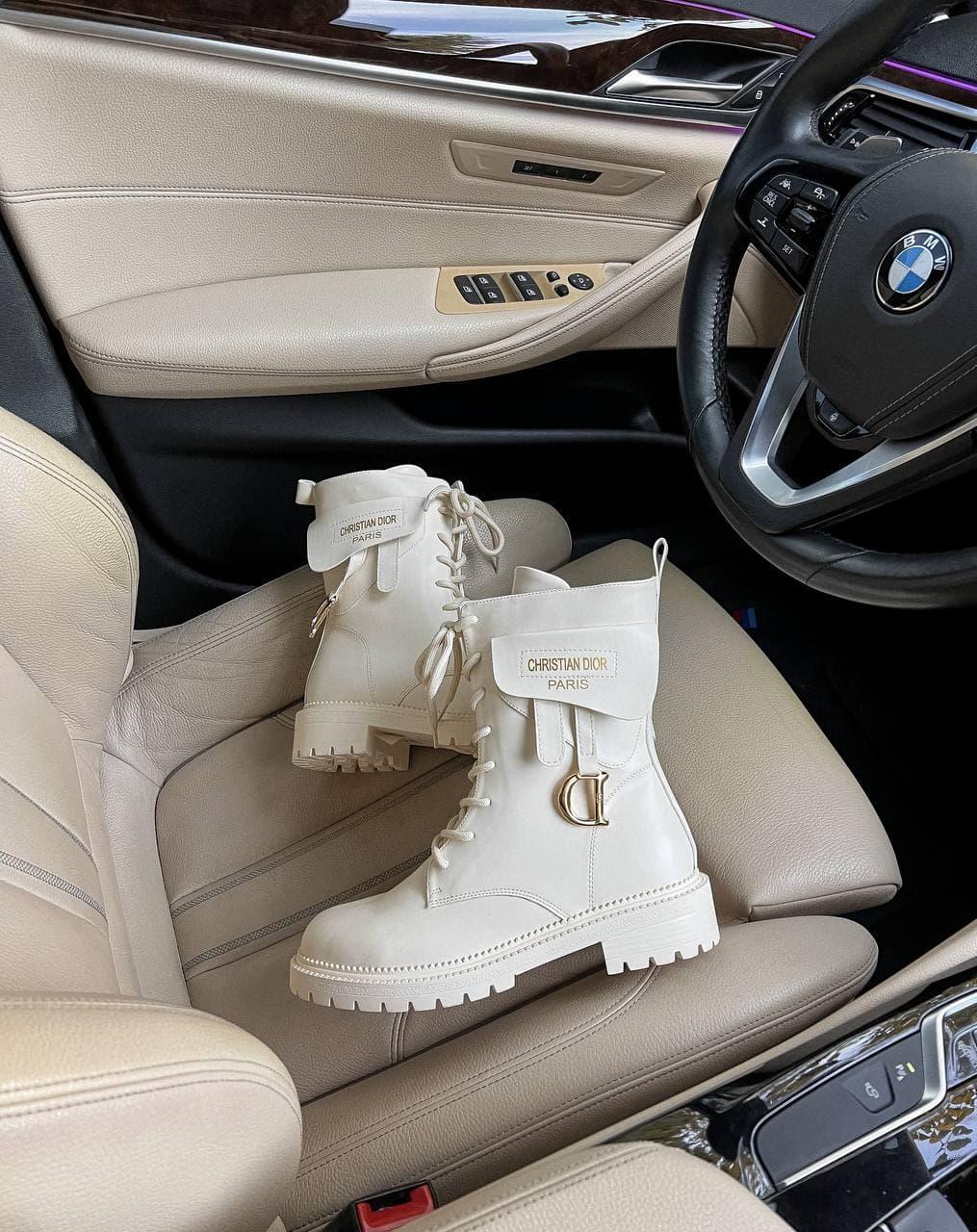 Dior Boots Beige
