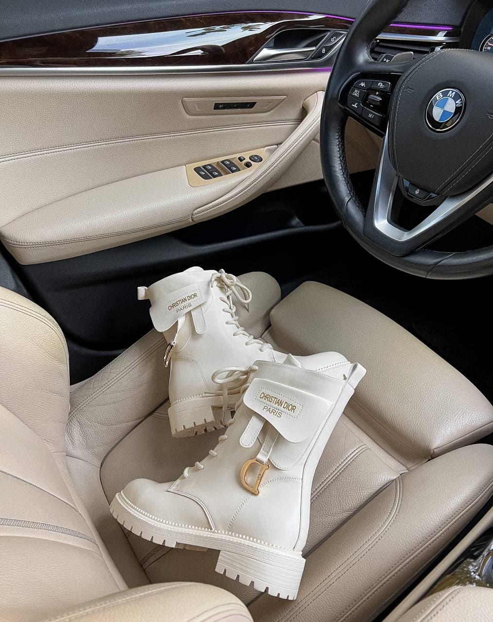 Dior Boots Beige