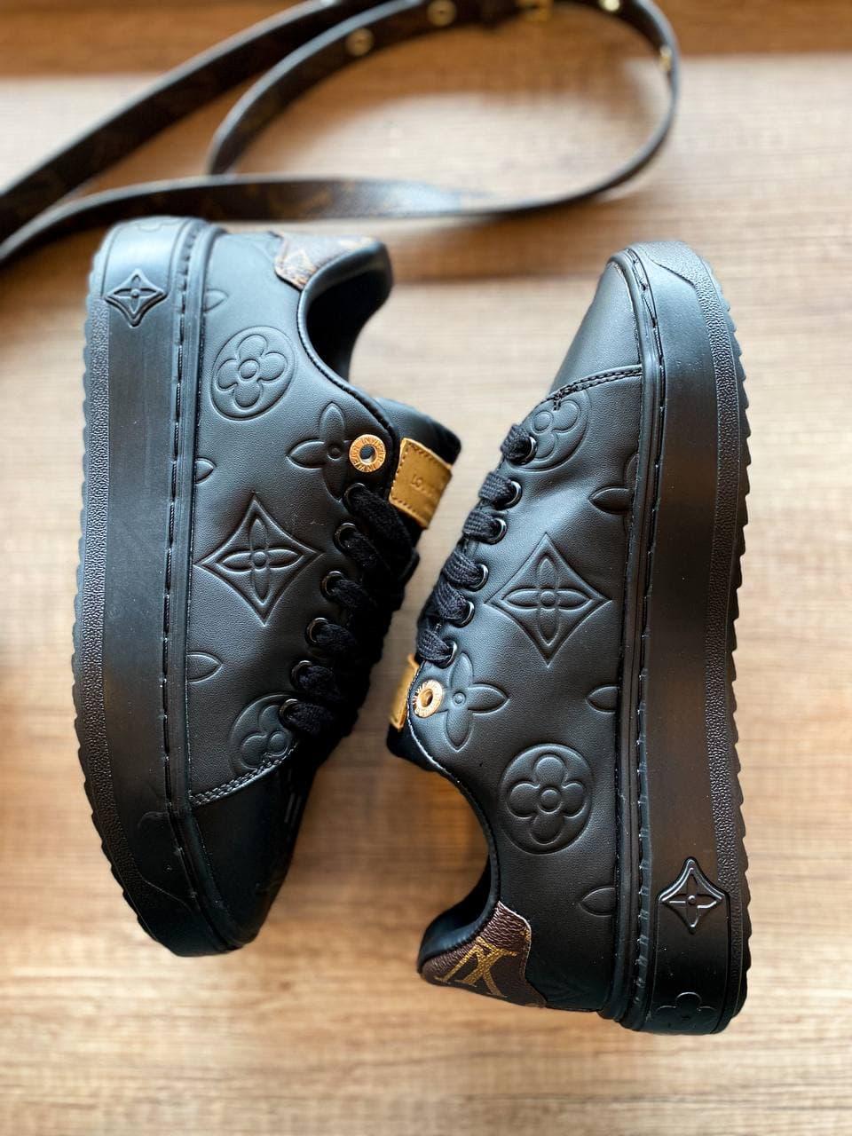 Louis Vuitton Black Brown