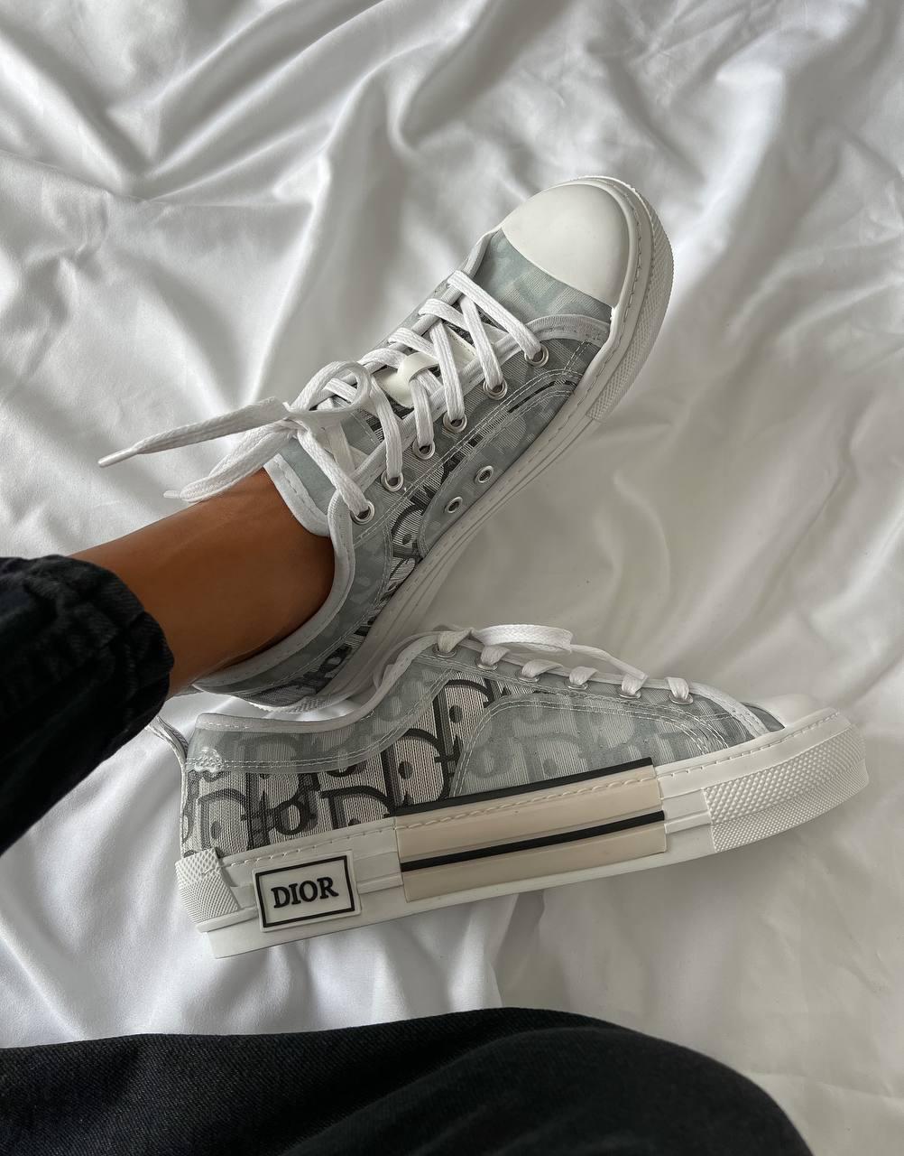 Dior Sneakers Low White Black Beige