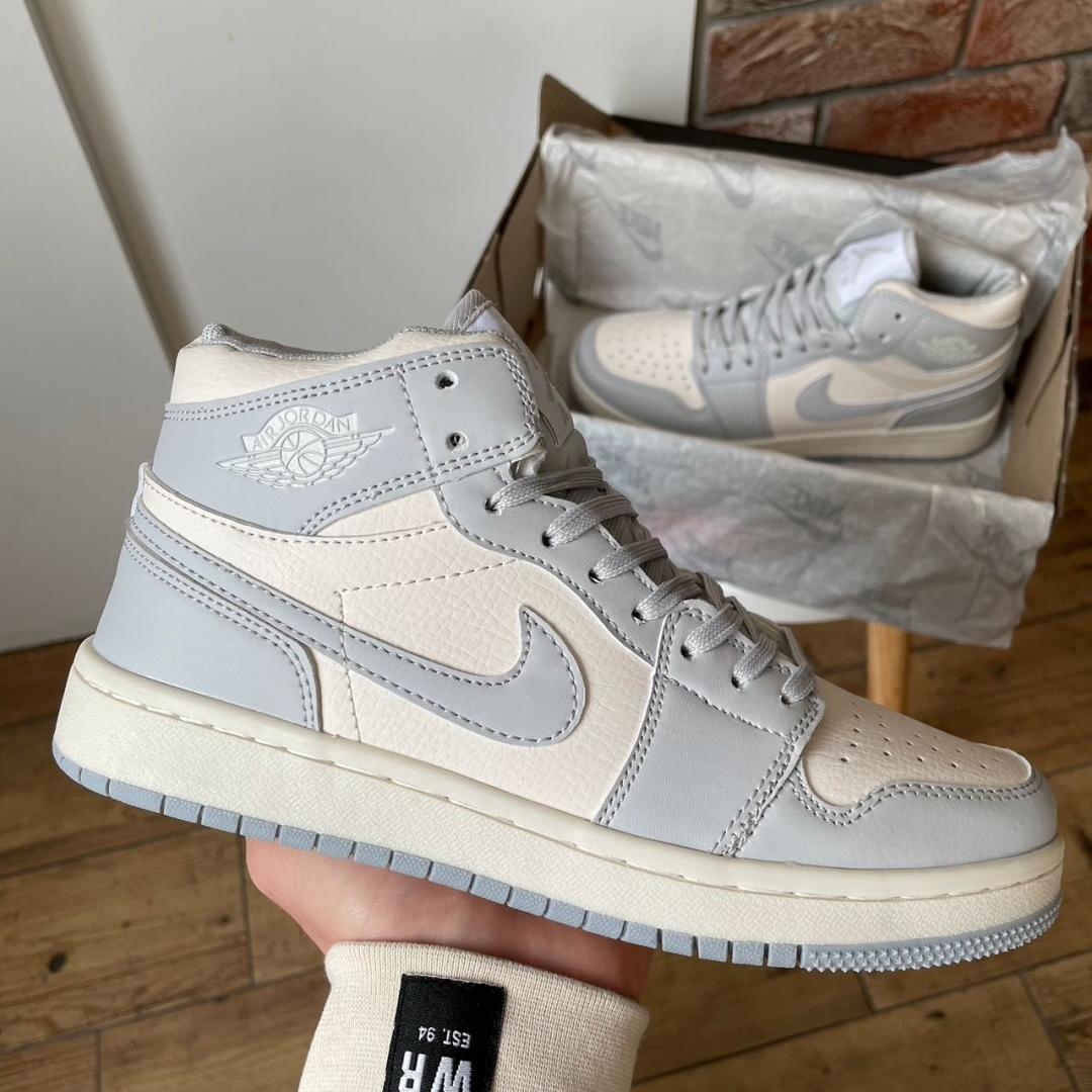 Nike Jordan 1 Retro High Blue White
