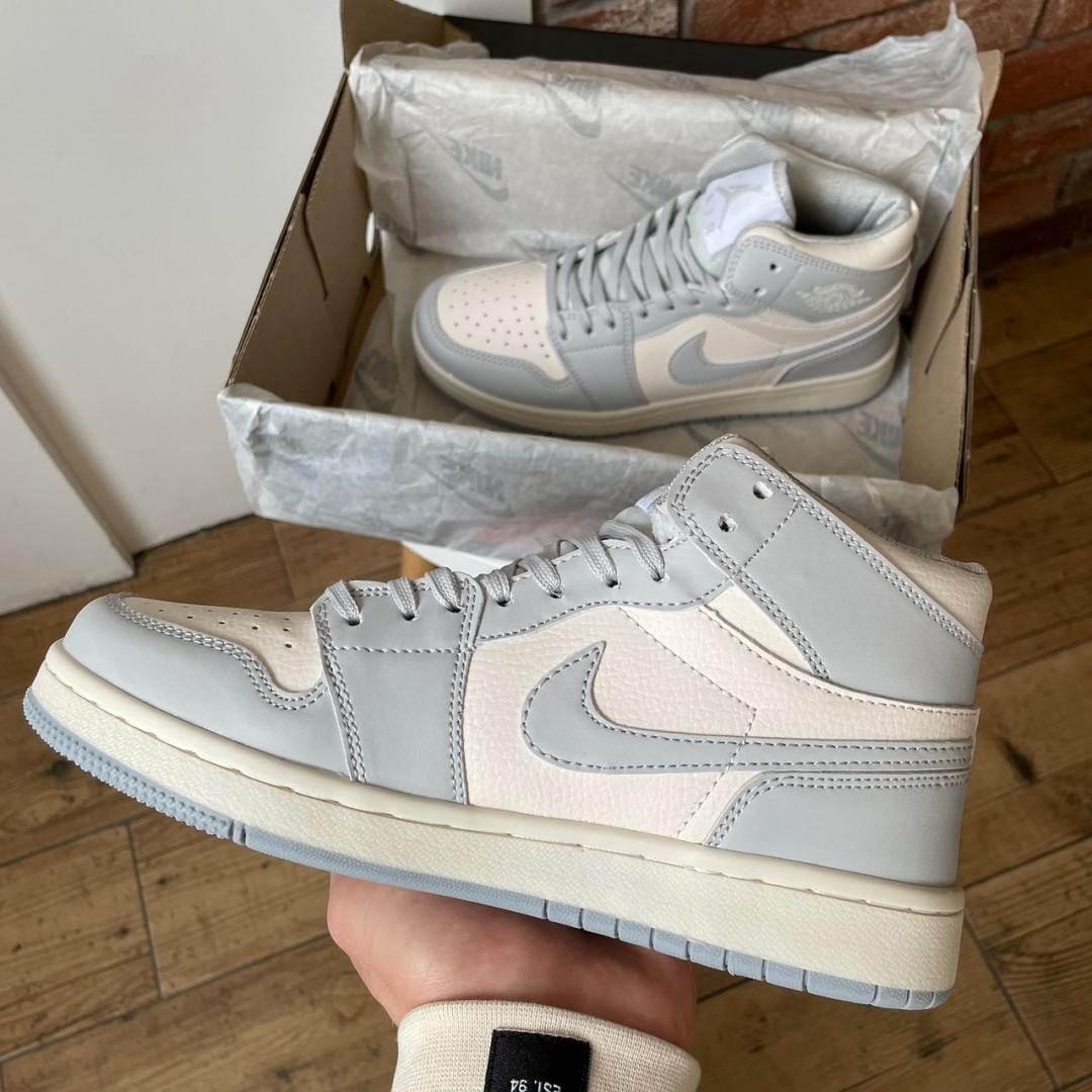 Nike Jordan 1 Retro High Blue White