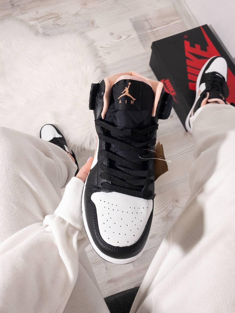 Nike AIR JORDAN 1 High Black Pink