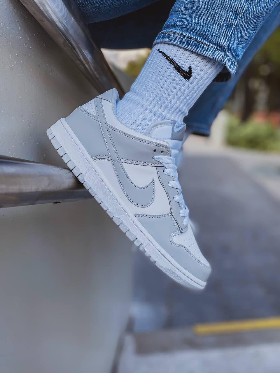 Nike Dunk LOW Photo Dust