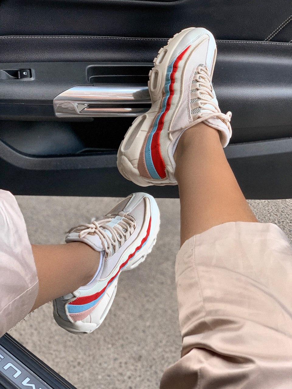 Nike Air Max 95 Beige Red Blue