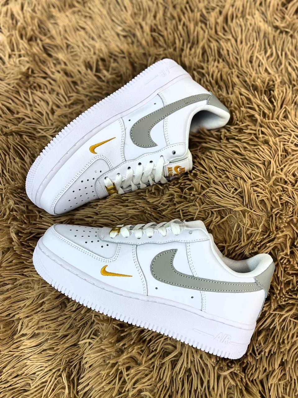 Nike Air Force 1 White Grey Logo