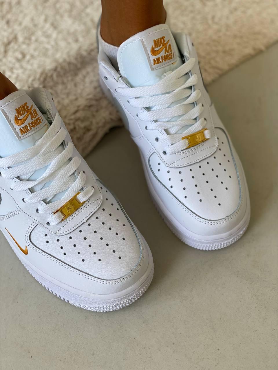 Nike Air Force 1 White Grey Logo