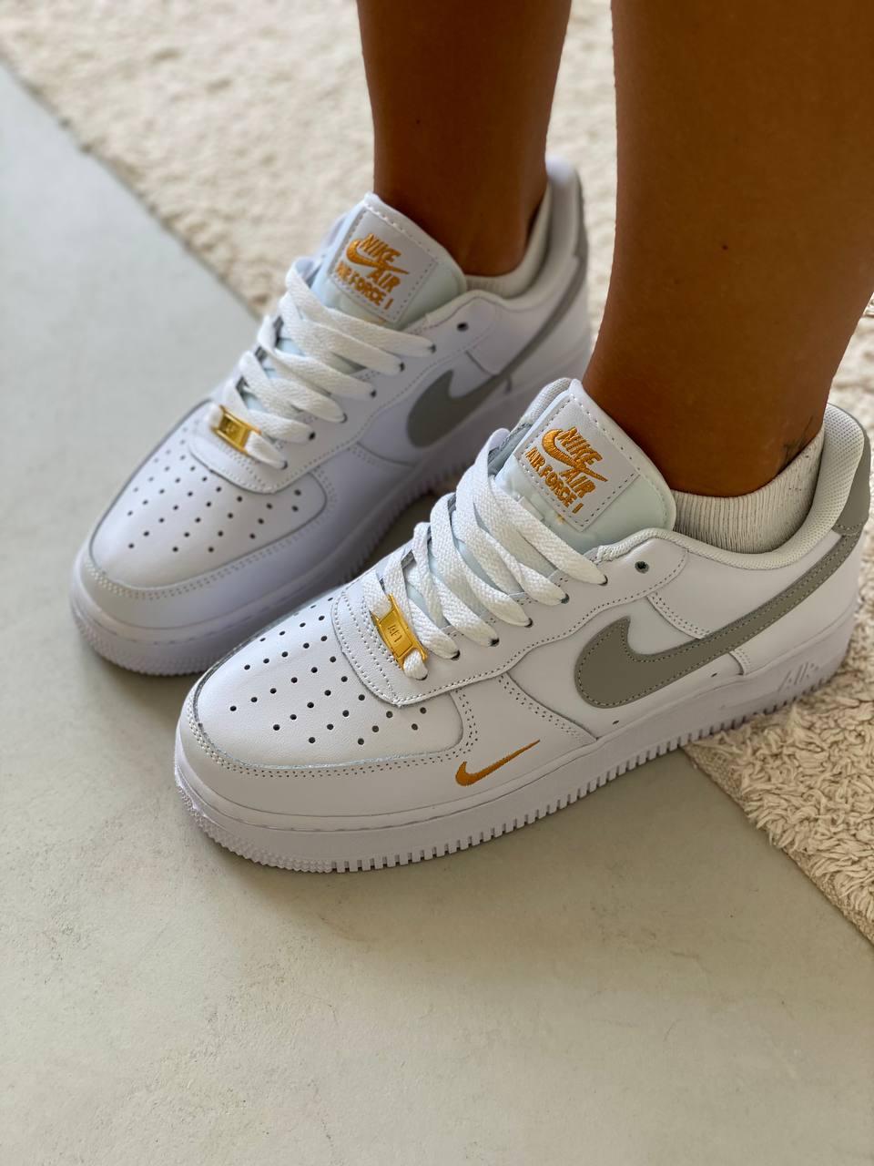 Nike Air Force 1 White Grey Logo