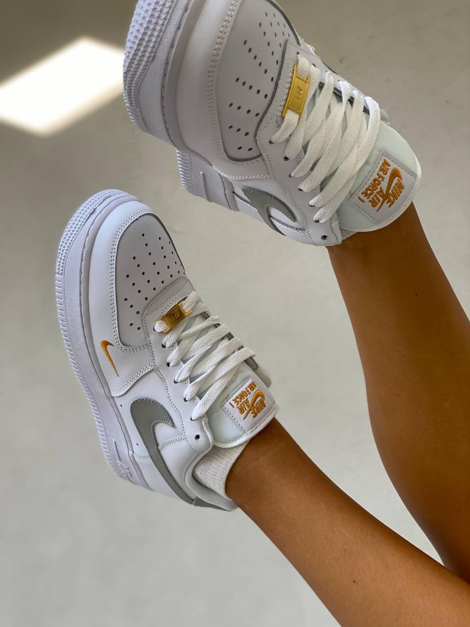 Nike Air Force 1 White Grey Logo