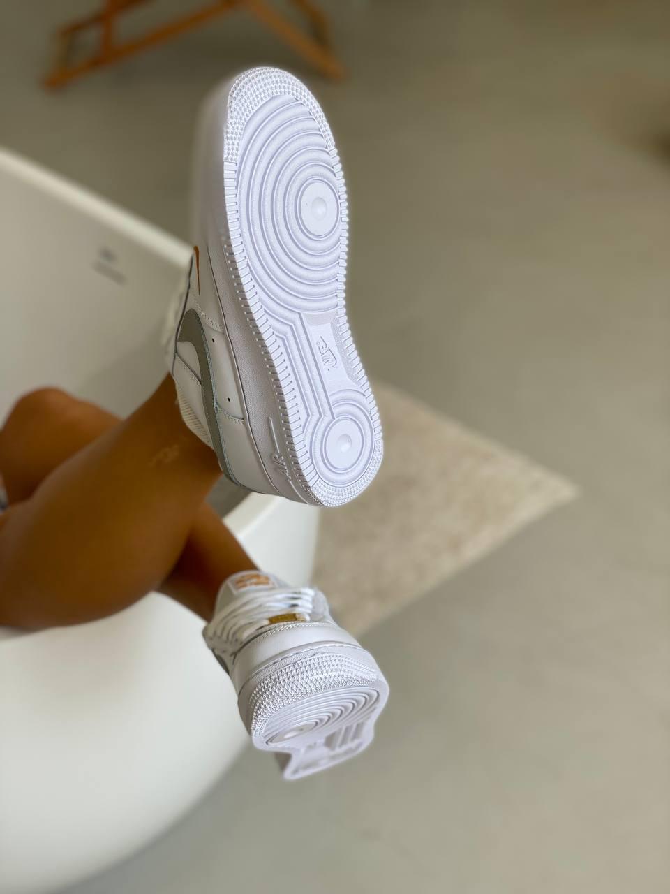 Nike Air Force 1 White Grey Logo