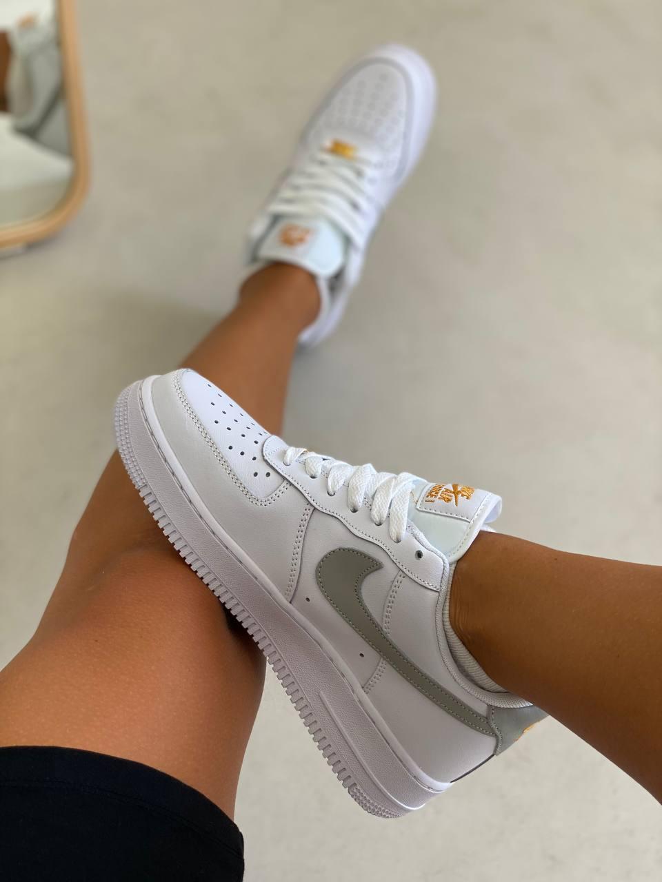 Nike Air Force 1 White Grey Logo