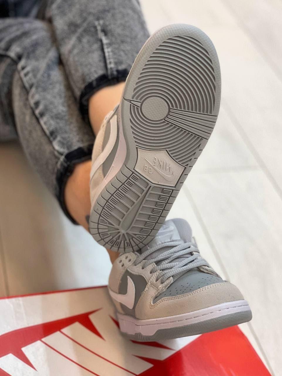 Nike Dunk Disrupt Grey White