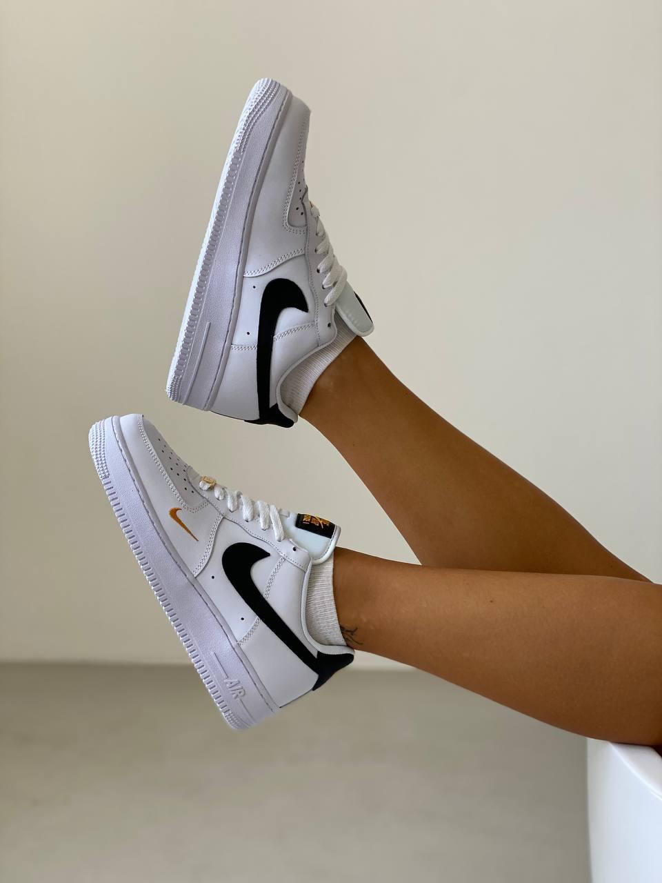 Nike Air Force 1 White Black Gold