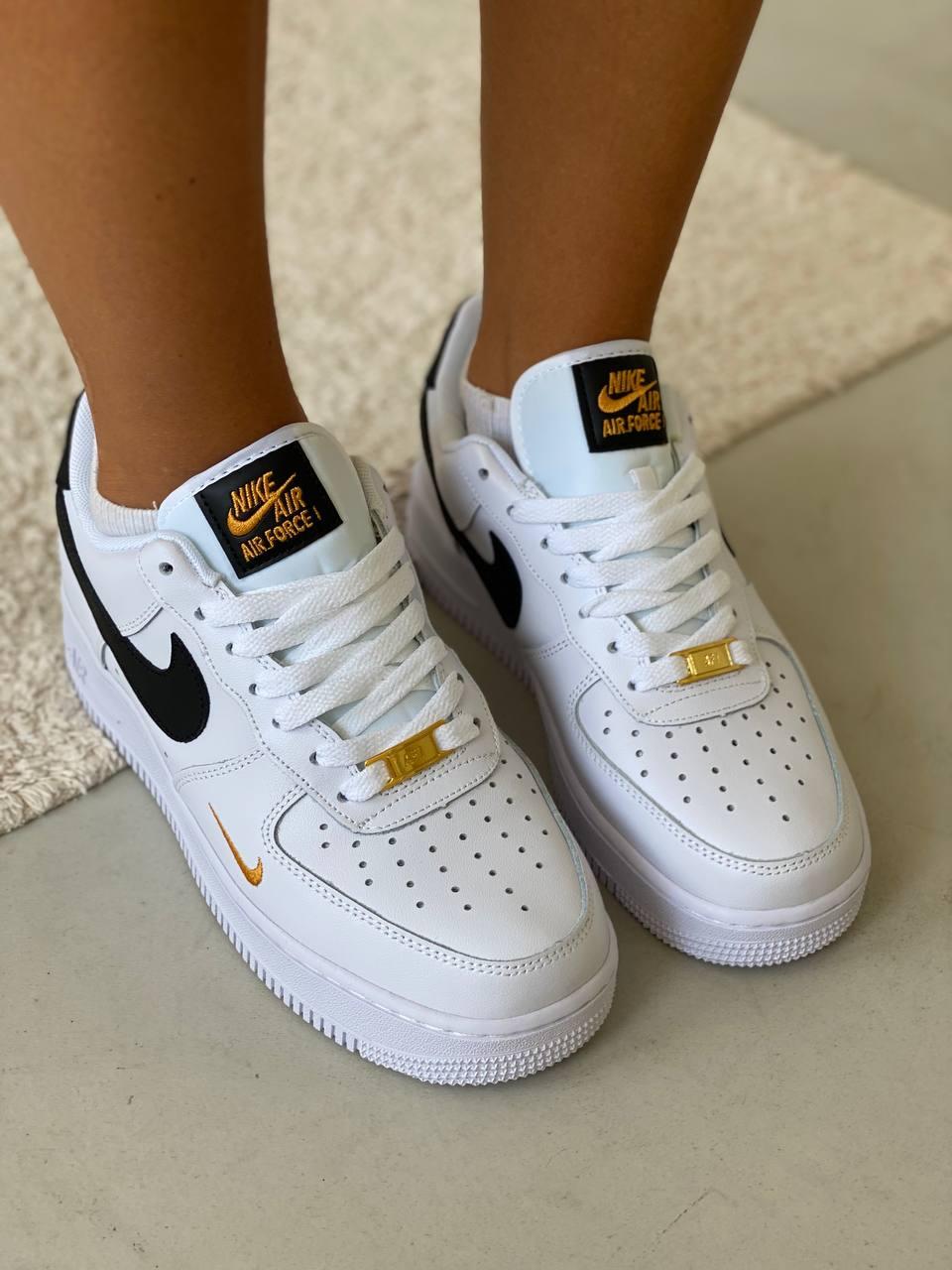 Nike Air Force 1 White Black Gold