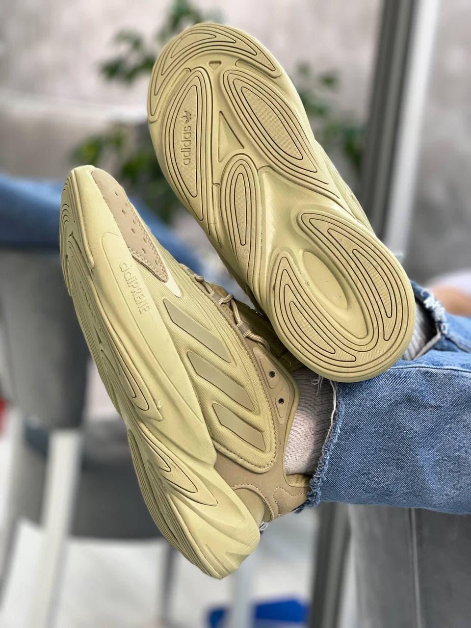 Adidas Ozelia Beige