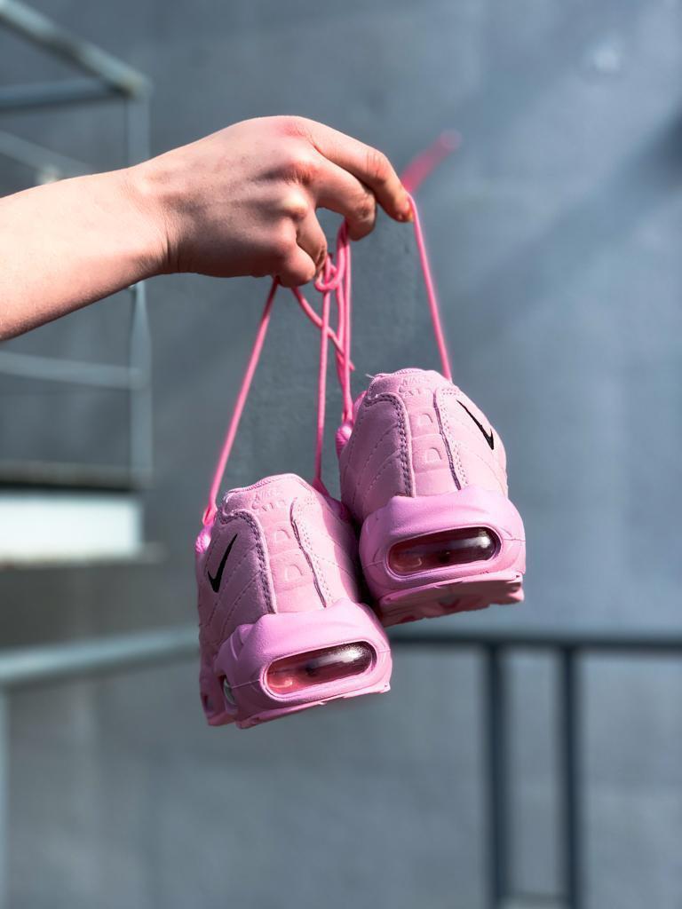 Nike Air Max 95 Pink «Black Logo»
