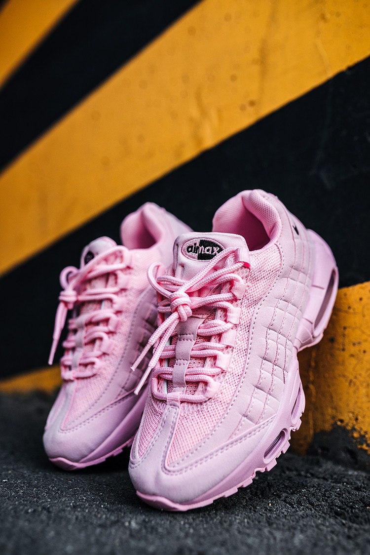 Nike Air Max 95 Pink «Black Logo»
