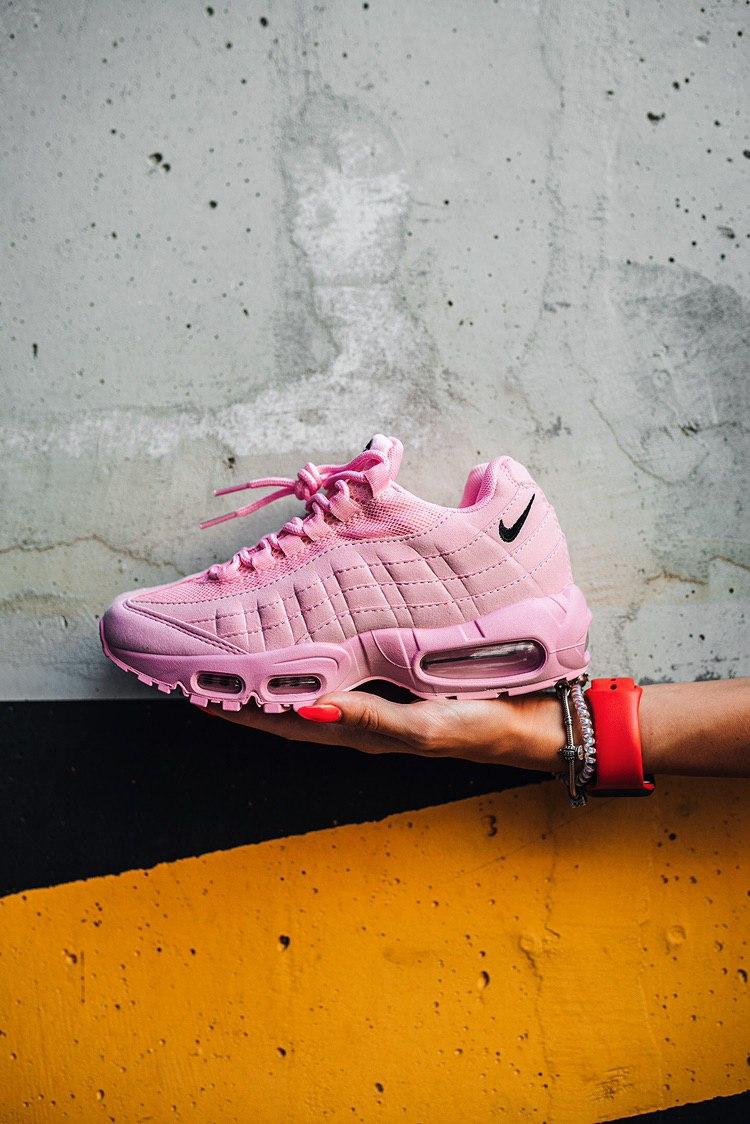 Nike Air Max 95 Pink «Black Logo»