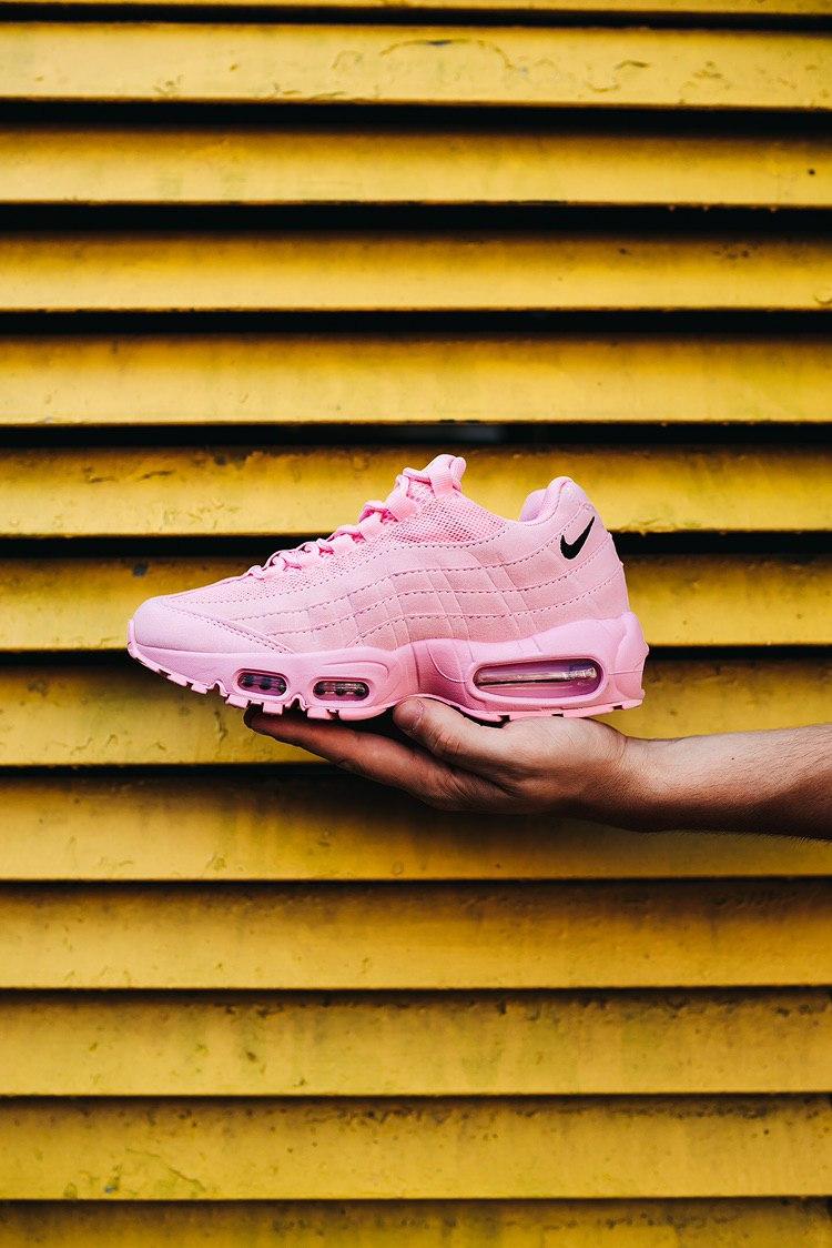 Nike Air Max 95 Pink «Black Logo»