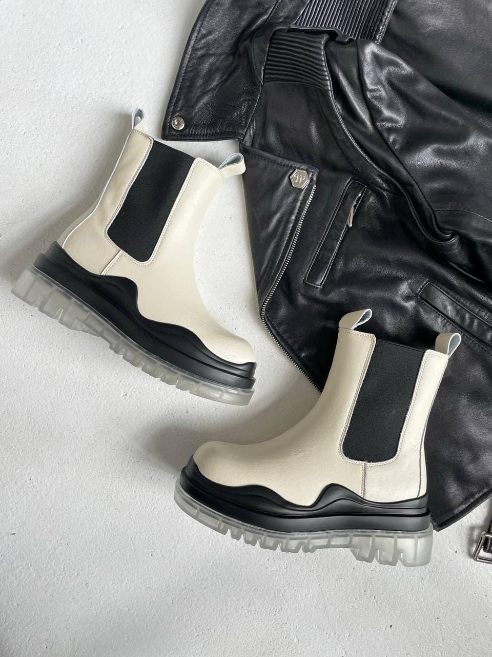 Bottega Veneta Cream Fur Black Флис