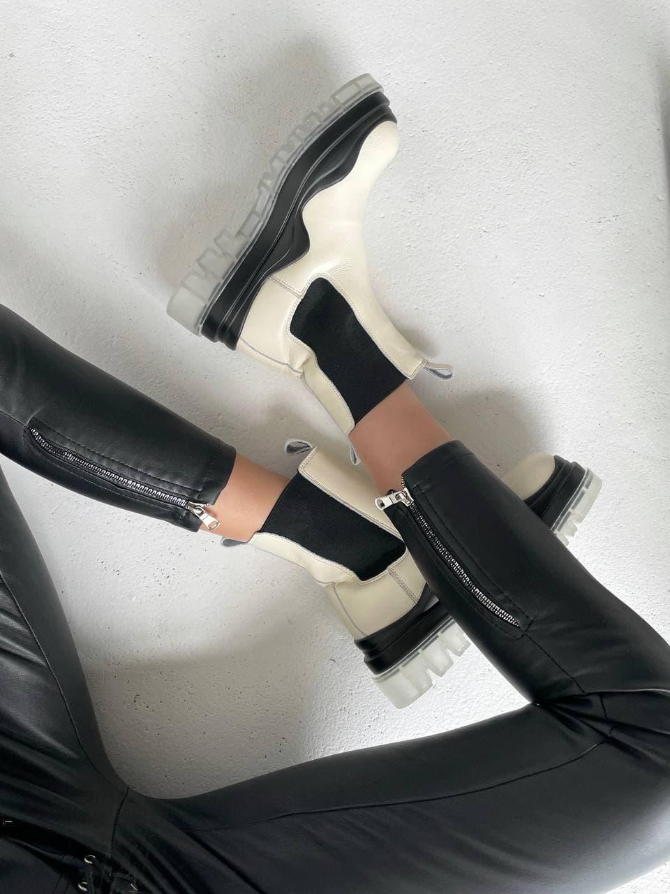 Bottega Veneta Cream Fur Black Флис