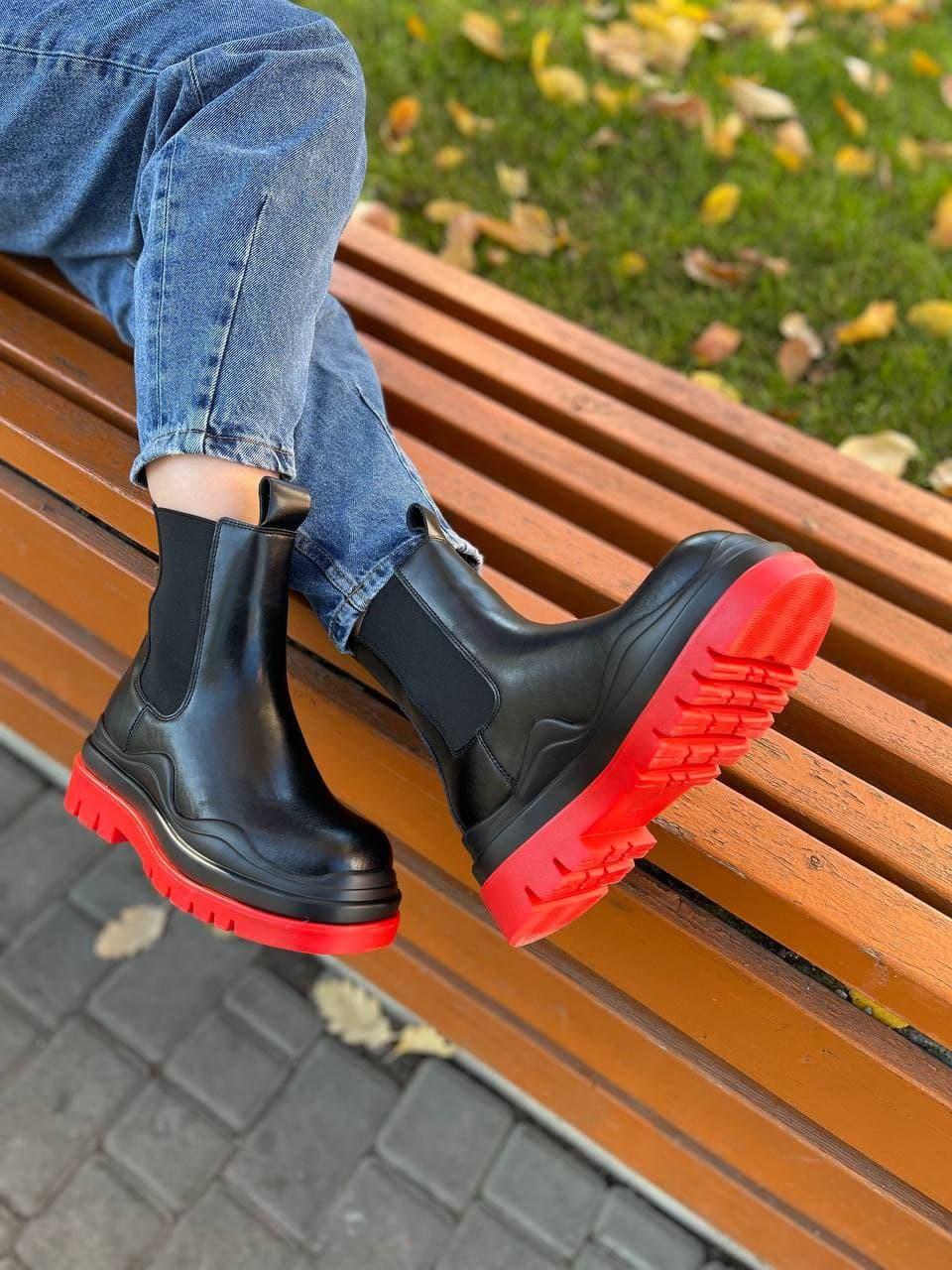 Bottega Veneta Black Red
