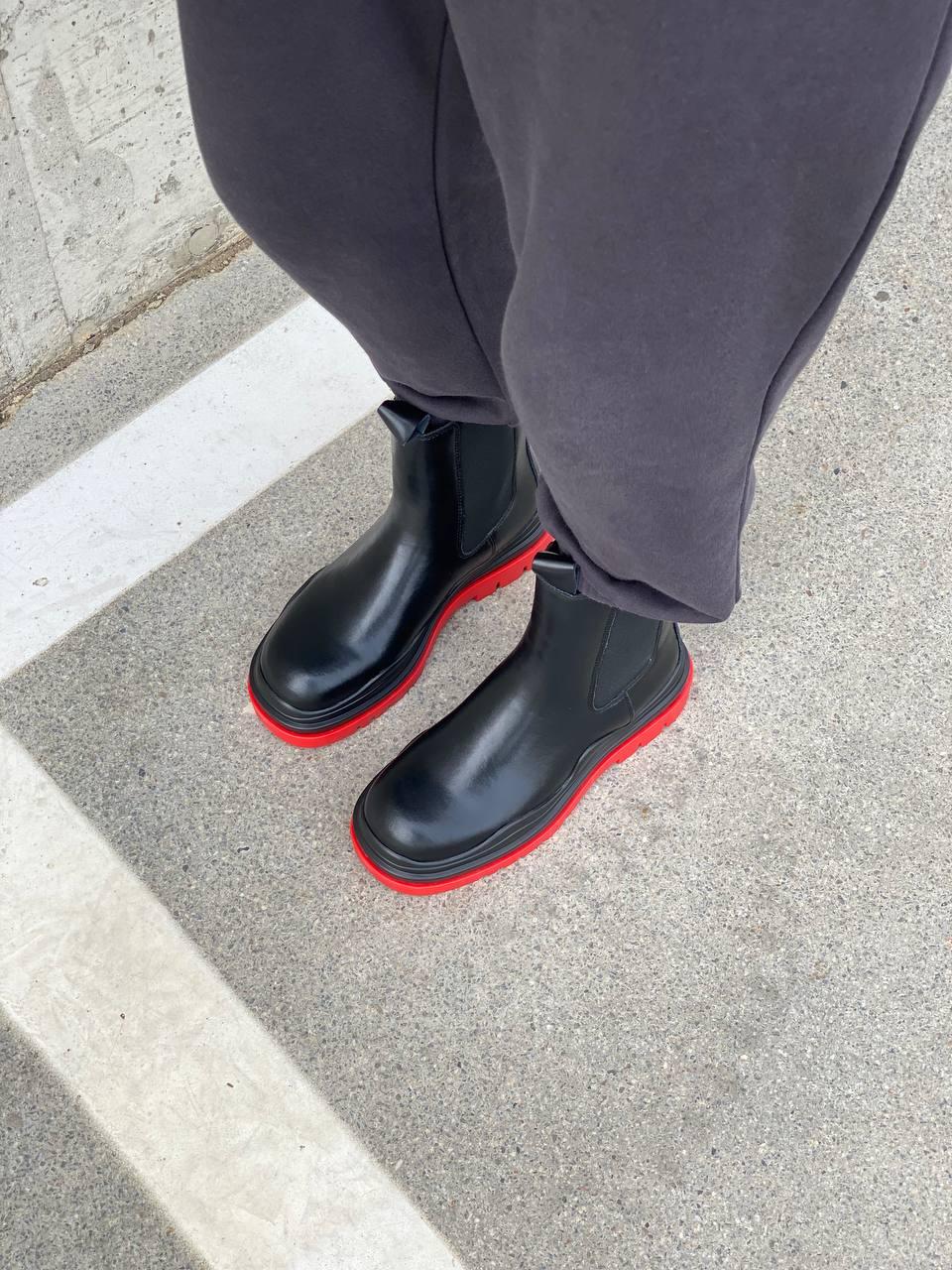 Bottega Veneta Black Red (No logo)