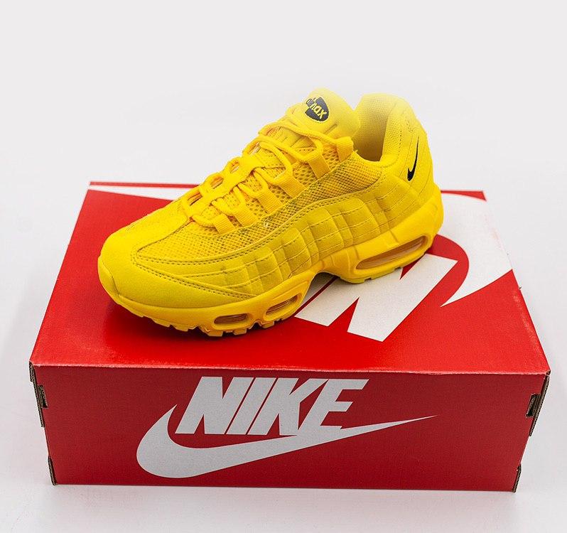 Nike Air Max 95 Yellow «Black Logo»
