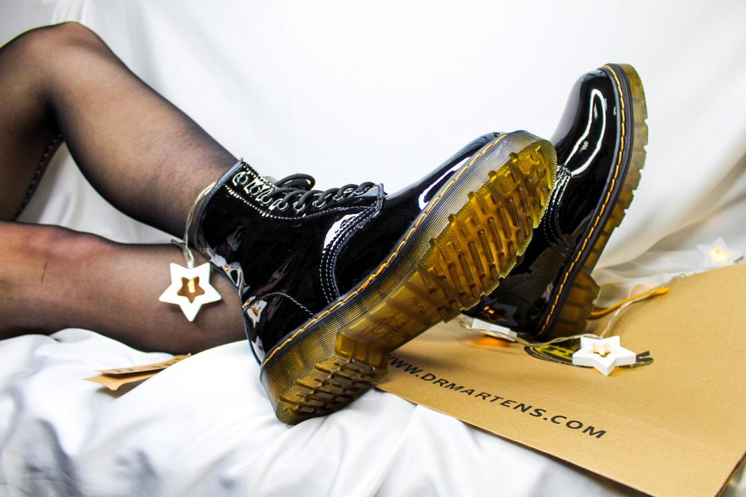 Dr. Martens 1460 Black Gloss Logo