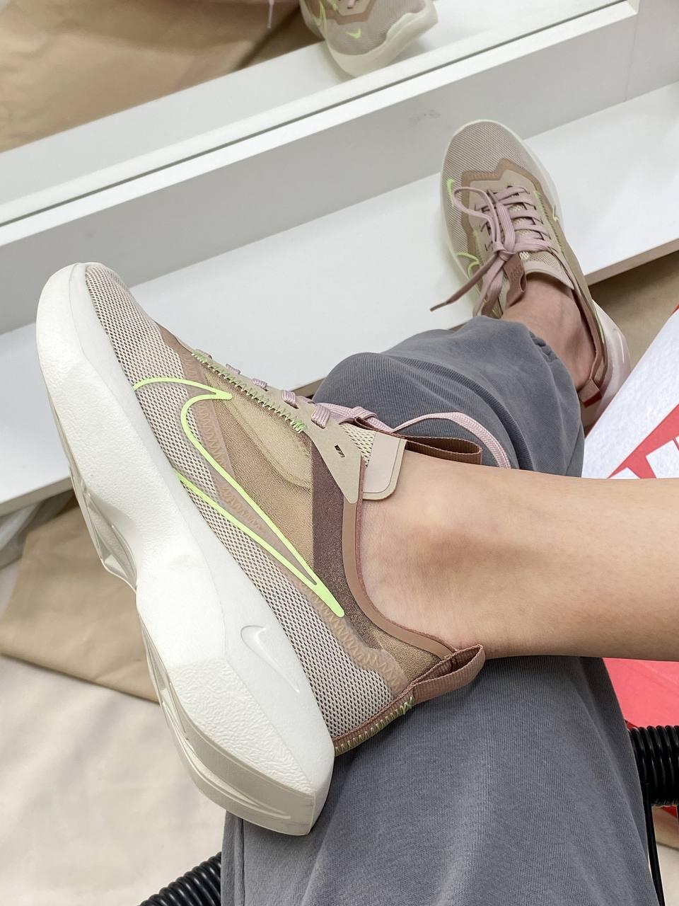 Nike VISTA LITE Brown