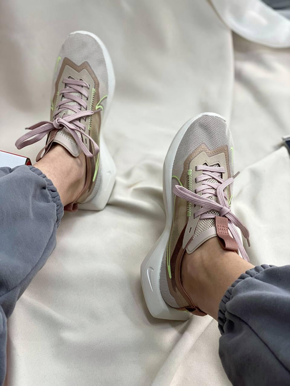 Nike VISTA LITE Brown