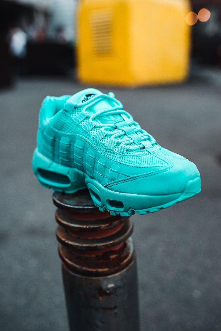 Nike Air Max 95 Tiffany «Black Logo»