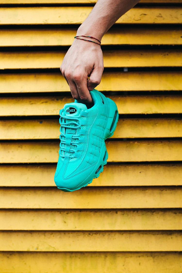 Nike Air Max 95 Tiffany «Black Logo»