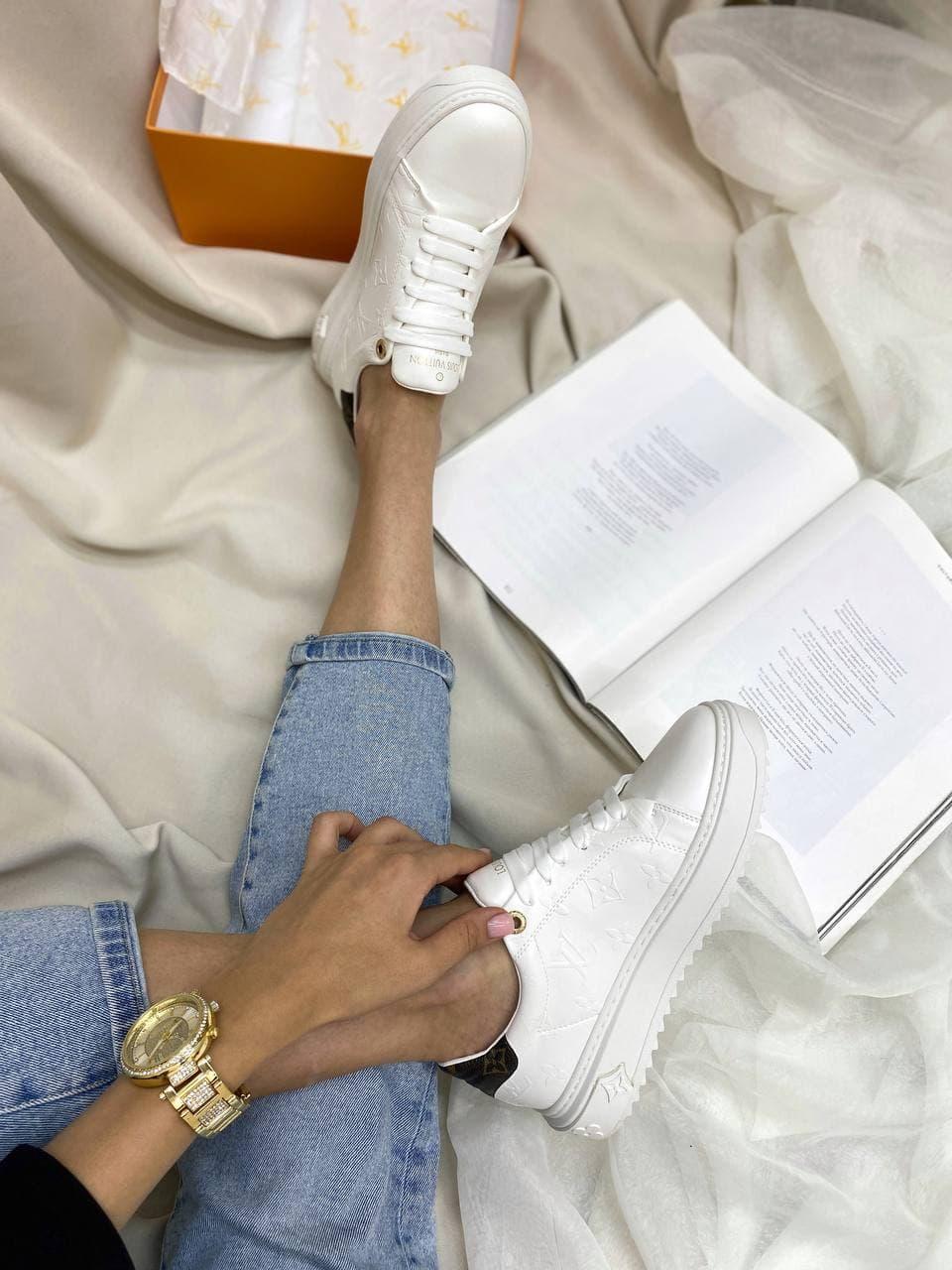 Louis Vuitton White Logo New