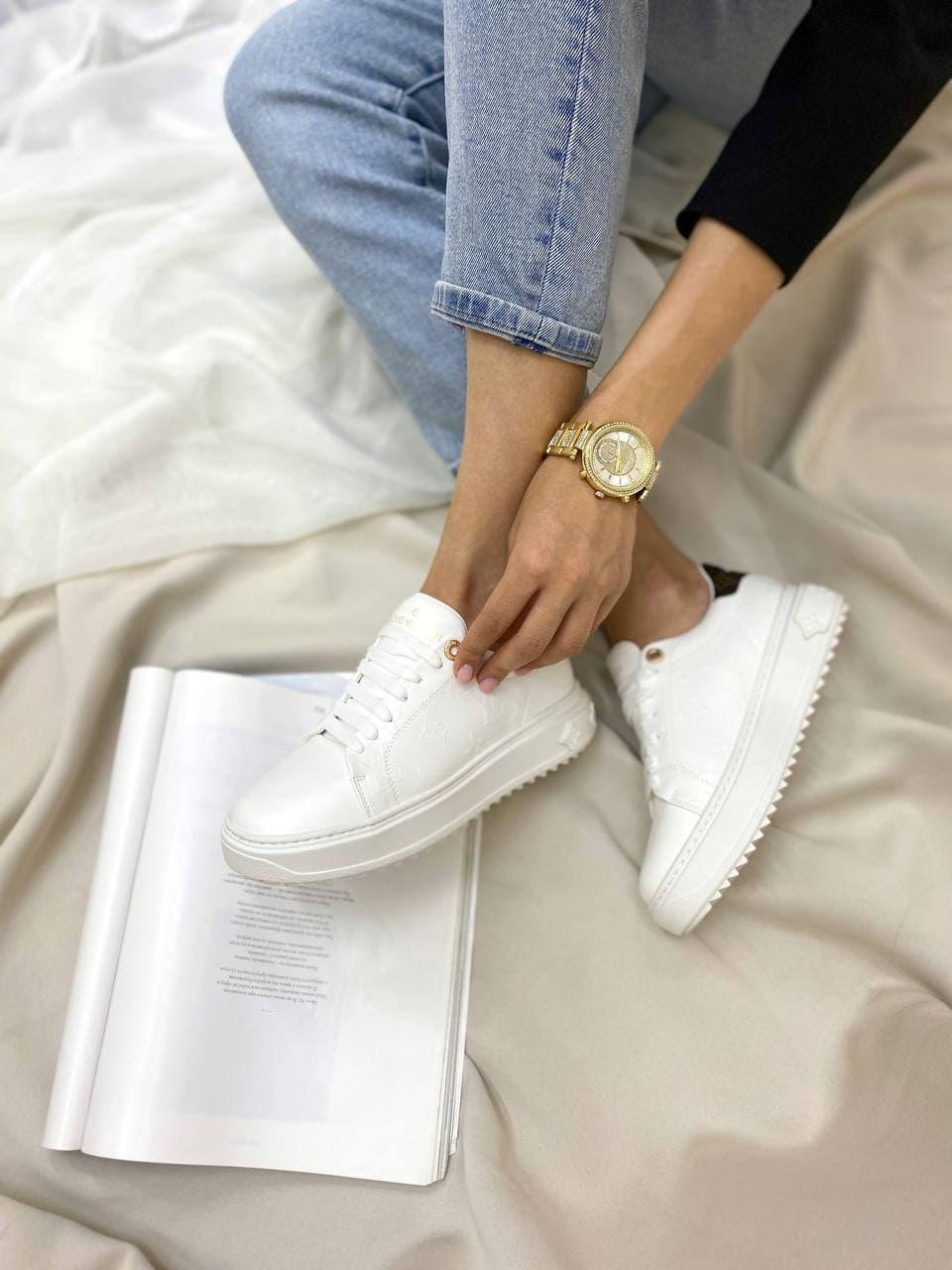 Louis Vuitton White Logo New