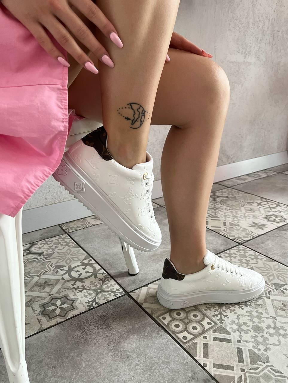 Louis Vuitton White Logo New